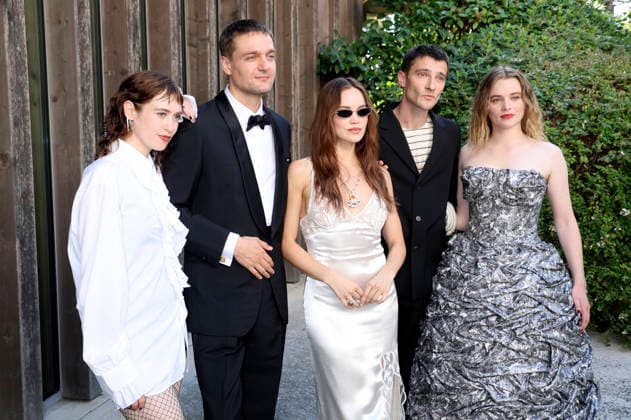 Lia von Blarer, Lucas Englander, Emilia Schüle, Sebastian Schneider, and Luna Wedler at the premiere of the feature film *Das Mädchen mit der Leica* (*La ragazza con la Leica* *The Girl with the Leica*) at the 2023 Venice Biennale, the 83rd Venice International Film Festival, in the Sala Darsena in Venice, September 2, 2026 Foto:xD.xBedrosianx xFuturexImagex leica_prem_6920