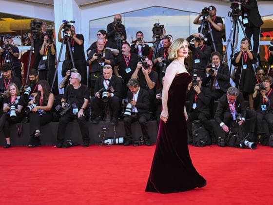 IPA88034699 - Venice, 83rd Venice International Film Festival 2026 - Night 1 - Opening Night Red Carpet - Pictured: Greta Scarano  Copyright: xManuelexMangiarottix xPoolxPhotoxEventsx08x 88034699