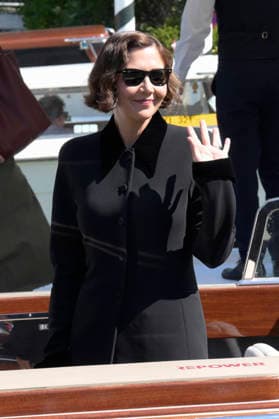 Maggie Gyllenhaal at the jury s departure from the pier of the Hotel Excelsior at the 2026 Venice Biennale, 83rd Venice International Film Festival, Venice, September 2, 2026 Foto:xA.xM.xTinghinox xFuturexImagex jury_6815