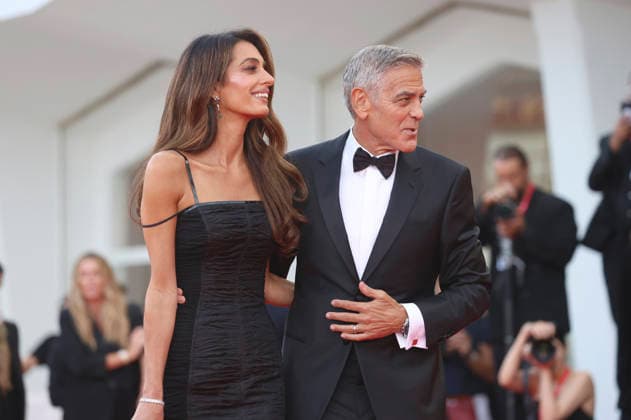 George Clooney with his wife, Amal Alamuddin Clooney, at the opening ceremony featuring the premiere of the film *Ink* at the 2023 Venice Biennale, the 83rd Venice International Film Festival, at the Palazzo del Cinema in Venice, September 2, 2026 Foto:xD.xBedrosianx xFuturexImagex opening_6815