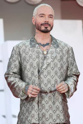 J Balvin at the opening ceremony featuring the premiere of the film *Ink* at the 2023 Venice Biennale, the 83rd Venice International Film Festival, at the Palazzo del Cinema in Venice, September 2, 2026 Foto:xD.xBedrosianx xFuturexImagex opening_6876