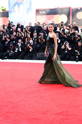 IPA88040315 - Venice, 83rd Venice International Film Festival 2026 - Night 1 - Opening Night Red Carpet Pictured: Nina Dobrev  Copyright: xAlbertoxTerenghi PoolxPhotoxEvenx xPoolxPhotoxEventsx08x 88040315