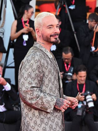 IPA88041188 - Venice, 83rd Venice International Film Festival 2026 - Night 1 - Opening Night Red Carpet - Pictured: J Balvin  Copyright: xManuelexMangiarottix xPoolxPhotoxEventsx08x 88041188