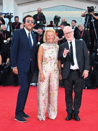 IPA88041215 - Venice, 83rd Venice International Film Festival 2026 - Night 1 - Opening Night Red Carpet - Pictured: Thierry FrÃ maux, Iris Knobloch, and Francois Breavoine  Copyright: xManuelexMangiarottix xPoolxPhotoxEventsx08x 88041215