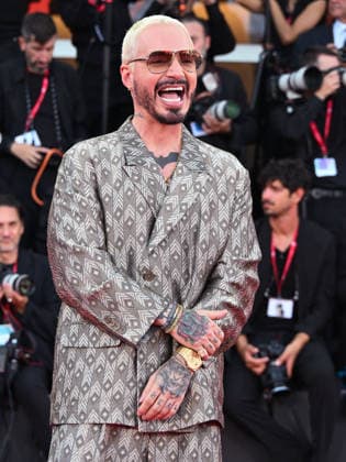 IPA88041192 - Venice, 83rd Venice International Film Festival 2026 - Night 1 - Opening Night Red Carpet - Pictured: J Balvin  Copyright: xManuelexMangiarottix xPoolxPhotoxEventsx08x 88041192