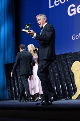 Ink screening and opening of Venice Film Festival 2026 VENICE, ITALY - SEPTEMBER 02: George Clooney receives the Golden Lion For Lifetime Achievement Award on stage at the Opening Ceremony during the 83rd Venice International Film Festival at Sala Grande on September 02, 2026 in Venice, Italy. CAP KA Kristina Afanasyeva Venice ITALY Copyright: xKristinaxAfanasyeva CapitalxPicturesx