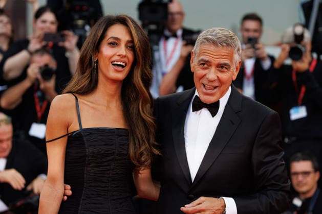 News - George Clooney Golden Lion For Lifetime Achievement - The 83rd Venice International Film Festival - red carpet VENICE, ITALY - SEPTEMBER 02: Amal Clooney (L) and George Clooney attend the George Clooney Golden Lion For Lifetime Achievement red carpet during the 83rd Venice International Film Festival, at Sala Grande on September 02, 2026 in Venice, Italy. Photo: Cinzia Camela. Lido di Venezia Palazzo del Cinema Italy Copyright: xCinziaxCamelax xLiveMediax LPN_2634996