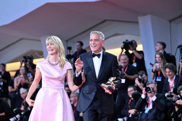 September 2, 2026, Venice, Rome, Italy: Laura Dern and George Clooney during the red carpet for the Golden Lion for Lifetime Achievement and opening ceremony, 83rd Venice Film Festival. Venice, September 2, 2026 Venice Italy  - ZUMAa289 20260902_zia_a289_334 Copyright: xMariaxLauraxAntonellix xAgfx