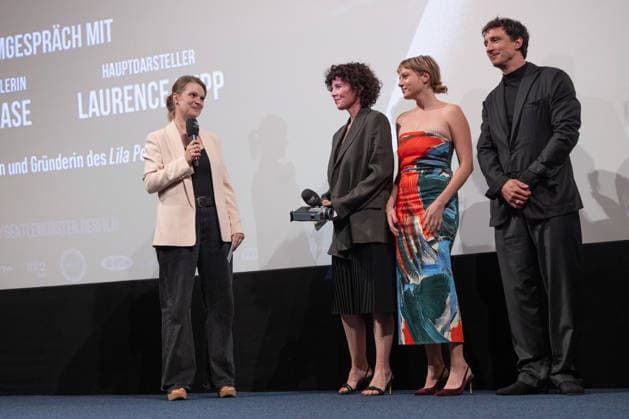 GENTLE MONSTER Premiere: On-Stage Presentation with Q&A Featuring Marie Kreutzer, Jella Haase, Laurence Rupp, and Host Katrin Rönicke. GENTLE MONSTER Premiere at the Delphi Filmpalast Cinema in Berlin Copyright: xEventpressx