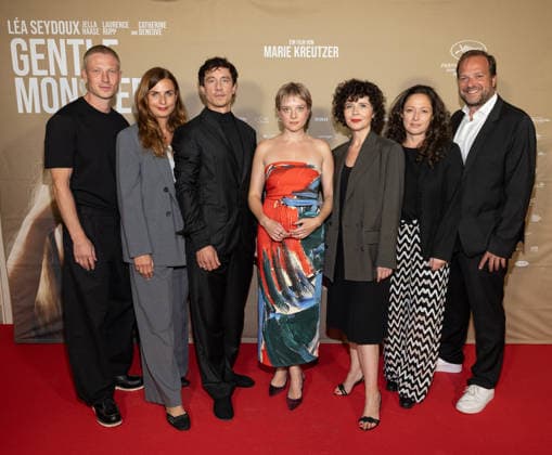 Premiere of GENTLE MONSTER Marie Kreutzer, Jella Haase, Laurence Rupp, Alexander Glehr, Johanna Scherz, Janine Jackowski, Alex Roehl, MBB, Jan Rost, Delphi Alamode, Anton Rubtsov, Judith Kaufmann, Ulrike Kofler, Myrna Wolff, Katrin Rönicke. Hosted by the premiere of GENTLE MONSTER at the Delphi Filmpalast in Berlin Copyright: xEventpressx