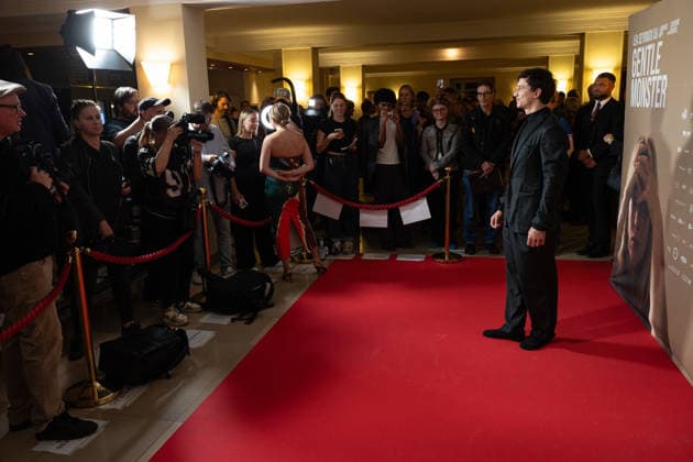 GENTLE MONSTER Premiere: Laurence Rupp and Photographers at the GENTLE MONSTER Premiere at the Delphi Filmpalast Cinema in Berlin Copyright: xEventpressx