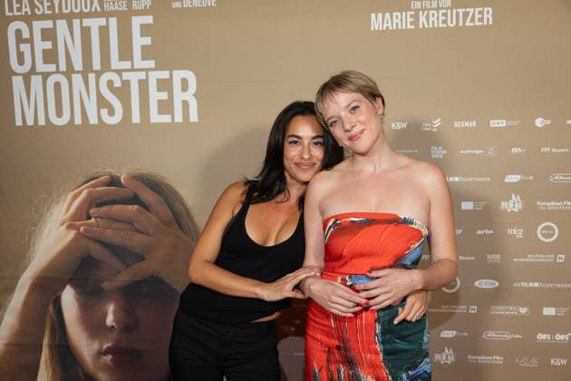 GENTLE MONSTER Premiere: Gizem Emre and Jella Haase at the GENTLE MONSTER premiere at the Delphi Filmpalast cinema in Berlin Copyright: xEventpressx
