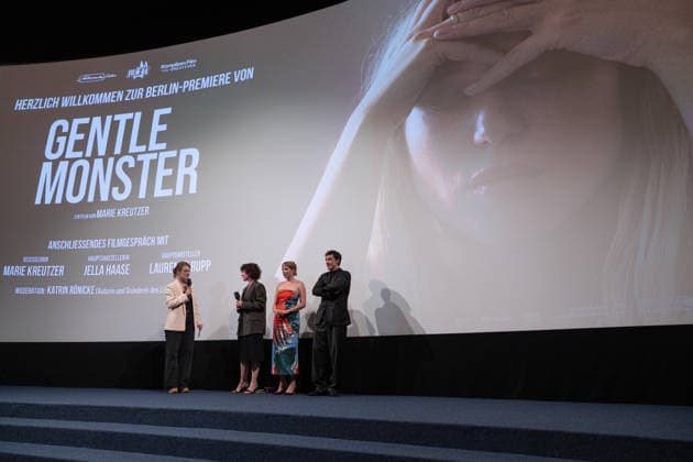 GENTLE MONSTER Premiere: On-Stage Presentation with Q&A Featuring Marie Kreutzer, Jella Haase, Laurence Rupp, and Host Katrin Rönicke. GENTLE MONSTER Premiere at the Delphi Filmpalast Cinema in Berlin Copyright: xEventpressx