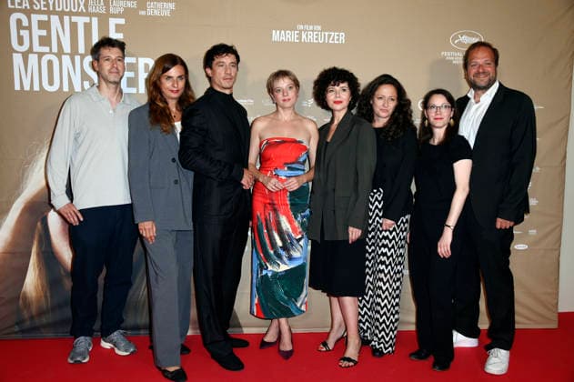 Guest, Janine Jackowski, Laurence Rupp, Jella Haase, Marie Kreutzer, Guest, Myrna Wolff, and Alexander Glehr at the premiere of *Gentle Monster* at the Delphi Filmpalast in Berlin, September 2, 2026 Foto:xN.xKubelkax xFuturexImagex monster_6910