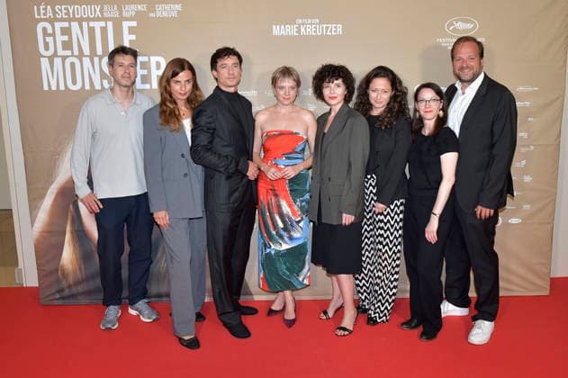 Guest, Janine Jackowski, Laurence Rupp, Jella Haase, Marie Kreutzer, Guest, Myrna Wolff, and Alexander Glehr at the premiere of *Gentle Monster* at the Delphi Filmpalast in Berlin, September 2, 2026 Foto:xM.xBehrensx xFuturexImagex monster_6939