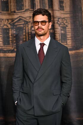Celebrities attend the premiere for season two of The Gentlemen at the Guildhall Art Gallery in central London Featuring: Theo James Where: London, United Kingdom When: 02 Sep 2026 Credit: Cover Images EDITORIAL USE ONLY. NOT FOR USE BY NEWSPAPERS BASED IN THE UK. Copyright: xx coverimg55968611