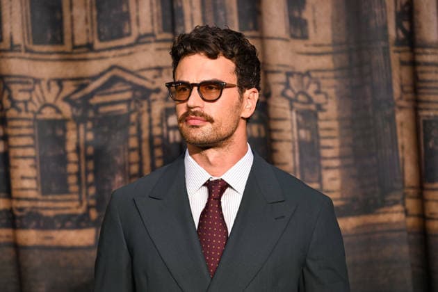 Celebrities attend the premiere for season two of The Gentlemen at the Guildhall Art Gallery in central London Featuring: Theo James Where: London, United Kingdom When: 02 Sep 2026 Credit: Cover Images EDITORIAL USE ONLY. NOT FOR USE BY NEWSPAPERS BASED IN THE UK. Copyright: xx coverimg55968616