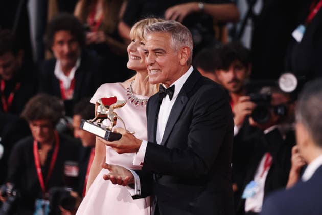 IPA88047856 - Venice, 83rd Venice International Film Festival The red carpet at the opening ceremony and the presentation of the Golden Lion for Lifetime Achievement during the 83rd Venice International Film Festival at the Palazzo del Cinema. Pictured: George Clooney, Laura Dern  Copyright: xAlessandroxBremecx xx 88047856