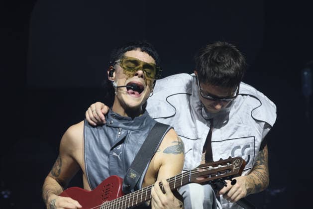 Entertainment Bilder des Tages #2 02 09 26 CA7RIEL & PACO AMOROSO AT BRIXTON ACADEMY LONDON UK 02 09 26 CA7RIEL & PACO AMOROSO AT BRIXTON ACADEMY LONDON UK, Credit:Roger Alarcon Avalon United Kingdom, London  Copyright: xRogerxAlarconx xAvalonx 1130259635