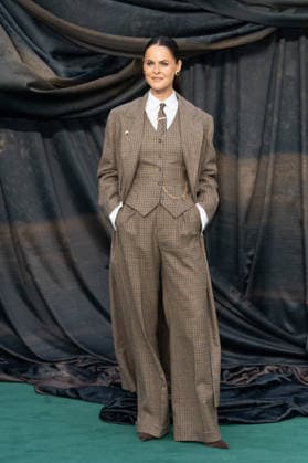 IPA88052995 - Jade Holland Cooper arrives at the premiere of The Gentlemen Season 2 in London  Copyright: xx xCristinaxMasseix 88052995
