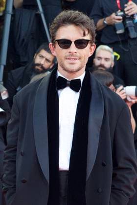 Jonathan Bailey Arrives at the opening ceremony and the screening of the film *Ink* during the 83rd Venice International Film Festival, the Mostra on September 2, 2026 Jasmine Aissaoui Bestimage Celebrities attending the *Ink* screening and the opening ceremony of the 83rd Venice International Film Festival at the Sala Grande on September 2, 2026, in Venice, Italy Venice, Italy  Copyright: xJasminexAissaouix xBestimagexJasminexAissaouix xBestimagex