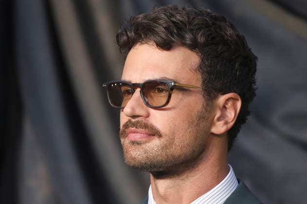 Theo James at the world premiere of Season 2 of the Netflix series *The Gentlemen* at the Guildhall in London, September 2, 2026 Foto:xD.xJonesx xFuturexImagex gentleman_6970