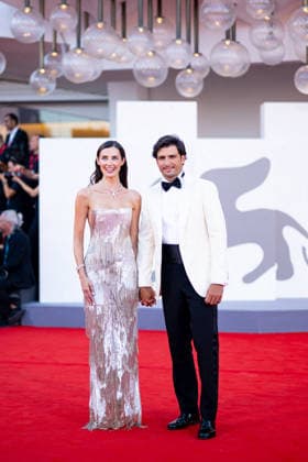 Carlos Sainz and his partner Rebecca Donaldson at the opening ceremony and the screening of the film *Ink* during the 83rd Venice International Film Festival, the Mostra on September 2, 2026. Pierre Perusseau, Bestimage. Celebrities attending the *Ink* screening and the opening ceremony of the 83rd Venice International Film Festival at the Sala Grande on September 2, 2026, in Venice, Italy. Venice, Italy  Copyright: xPierrexPerusseaux xBestimagexPierrexPerusseaux xBestimagex