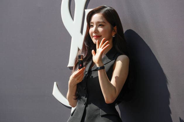 South Korean stars attend opening of YSL Beauty store in Seoul Irene of South Korean K-pop girl group Red Velvet poses for a photocall for the opening of the Saint Laurent Beauty boutique in Seongsu, Seoul, South Korea, on September 03, 2026. Seoul South Korea  Copyright: xMatrixxImagesx xJungxUi-Chelx