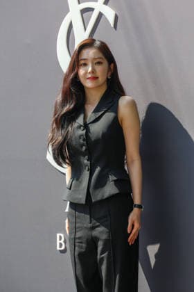 South Korean stars attend opening of YSL Beauty store in Seoul Irene of South Korean K-pop girl group Red Velvet poses for a photocall for the opening of the Saint Laurent Beauty boutique in Seongsu, Seoul, South Korea, on September 03, 2026. Seoul South Korea  Copyright: xMatrixxImagesx xJungxUi-Chelx