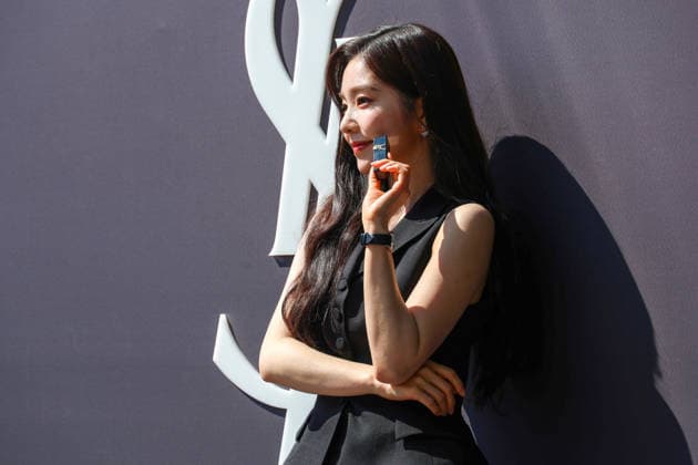 South Korean stars attend opening of YSL Beauty store in Seoul Irene of South Korean K-pop girl group Red Velvet poses for a photocall for the opening of the Saint Laurent Beauty boutique in Seongsu, Seoul, South Korea, on September 03, 2026. Seoul South Korea  Copyright: xMatrixxImagesx xJungxUi-Chelx