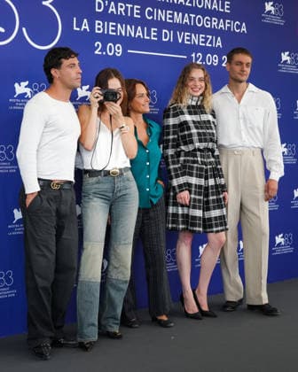 Aaron Altaras, Emilia Schule, director Alina Marazzi, Luna Wedler, and Lucas Englander attending the La Ragazza Con La Leica ( The Girl With The Leica ) photocall during the 83rd Venice International Film Festival on September 2, 2026, in Venice, Italy. Lucia Sabatelli, Venice, Italy  Copyright: xLuciaxSabatellix xBestimagexLuciaxSabatellix xBestimagex