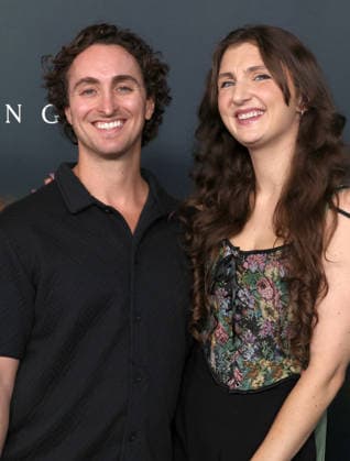 Los Angeles premiere of Focus Features The Uprising at the DGA Theater Complex Featuring: Drew Jasminski, Emilee Adamson Jasminski Where: Los Angeles, California, United States When: 02 Sep 2026 Credit: Faye s Vision Cover Images EDITORIAL USE ONLY. NOT FOR USE BY NEWSPAPERS BASED IN THE UK. Copyright: xx coverimg55969583