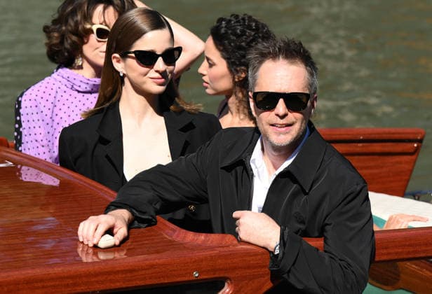 September 3, 2026, Venice, ITALY: (L-R) Actors Parker Posey, Mariana Di Girolamo, Ailin Salas and Sam Rockwell arrive at the Lido Beach for the Venice International Film Festival, in Venice, Italy, 03 September 2026. The 83rd edition of the Venice Film Festival runs from 02 to 12 September 2026. ANSA ETTORE FERRARI Venice ITALY  - ZUMAa110 20260903_zaf_a110_011 Copyright: xEttorexFerrarix
