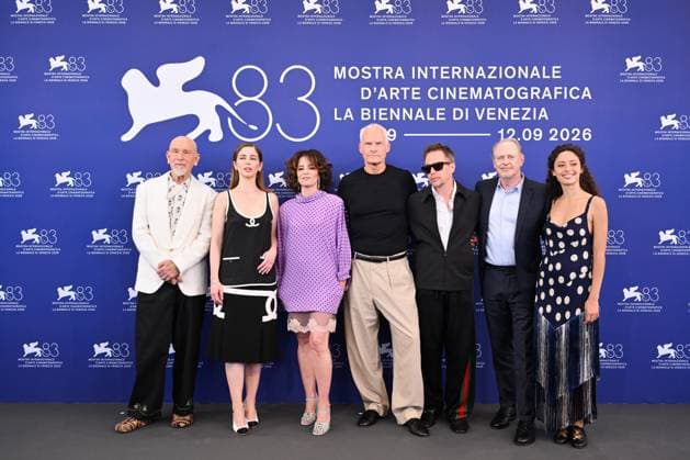 September 3, 2026, Venice, Rome, Italy: John Malkovich, Mariana Di Girolamo, Parker Posey, Director Martin McDonagh, Sam Rockwell, Steve Buscemi, and Ailâoe¡n Salas during the photocall for the film Wild Horse Nine, 83rd Venice International Film Festival, Venice, 03 09 2026 Venice Italy - ZUMAa289 20260903_zia_a289_007 Copyright: xMariaxLauraxAntonellix xAgfx