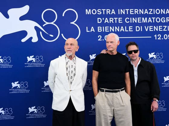 IPA88063578 - Venice, 83rd Venice International Film Festival 2026 - Day 2, Photocell film Wild Horse Nine. Pictured: John Malkovich, Martin McDonagh, Sam Rockwell  Copyright: xAlbertoxTerenghix xPoolxPhotoxEventsx08x 88063578