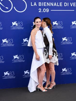 IPA88064101 - Venice, 83rd Venice International Film Festival 2026 - Day 2 - Photocall for *The Great Bucking Fastard*: Pictured: Rooney and Kate Mara  Copyright: xAlbertoxTerenghix xPoolxPhotoxEventsx08x 88064101