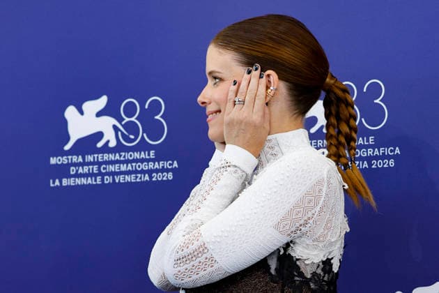 September 3, 2026, Venice, ITALY: US actoress Kate Mara poses for the photocall of ˜Bucking Fastard at the 83rd annual Venice International Film Festival, in Venice, Italy, 03 September 2026. The movie is presented in official competition Venezia 83 at the festival running from 02 to 12 September 2026. ANSA FABIO FRUSTACI. Venice ITALY  - ZUMAa110 20260903_zaf_a110_035 Copyright: xFabioxFrustacix