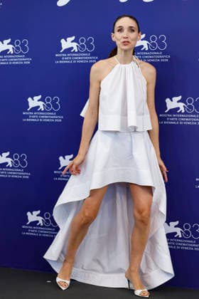 September 3, 2026, Venice, ITALY: US actress Rooney Mara poses for the photocall of ˜Bucking Fastard at the 83rd annual Venice International Film Festival, in Venice, Italy, 03 September 2026. The movie is presented in official competition Venezia 83 at the festival running from 02 to 12 September 2026. ANSA FABIO FRUSTACI. Venice ITALY  - ZUMAa110 20260903_zaf_a110_038 Copyright: xFabioxFrustacix