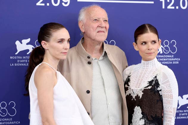 Rooney Mara, Werner Herzog, and Kate Mara at the photocall for the film *Bucking Fastard* at the 2026 Venice Biennale—the 83rd Venice International Film Festival—at the Palazzo del Casino in Venice, September 3, 2026 Foto:xD.xBedrosianx xFuturexImagex fastard_6921