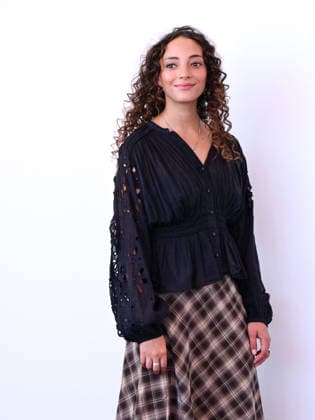 IPA88068135 - Venice, 83rd Venice International Film Festival 2026 - Day 2 - Nessun Dolore Photocall - Pictured: Beidja Yahiaoui  Copyright: xAlbertoxTerenghix xPoolxPhotoxEventsx08x 88068135