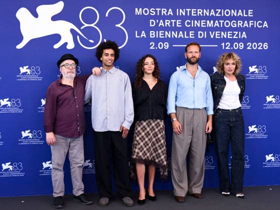 IPA88068146 - Venice, 83rd Venice International Film Festival 2026 - Day 2 - Nessun Dolore Photocall - Pictured: Gianni Amelio, Ramzi Lafrindi, Beidja Yahiaoui, Alessandro Borghi, and Valeria Golino  Copyright: xAlbertoxTerenghix xPoolxPhotoxEventsx08x 88068146