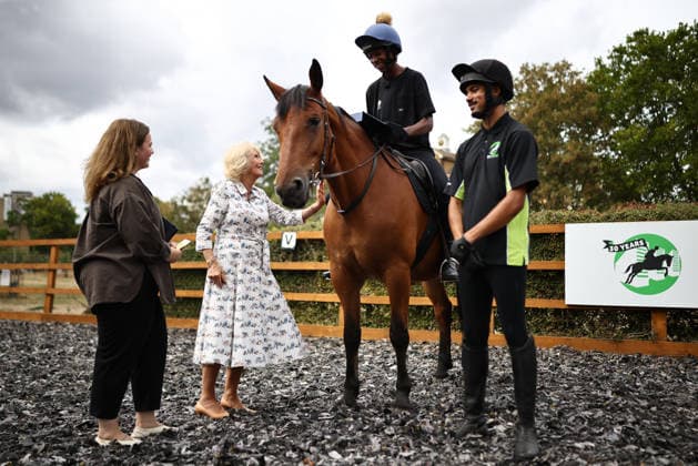 Queen Camilla visits Ebony Horse Club Britain s Queen Camilla meets with members of staff and volunteers during her visit to the Ebony Horse Club in south London on September 3, 2026, to mark the youth charity and community riding centre s 30th anniversary., Credit:HENRY NICHOLLS PA ROTA - B68 Avalon United Kingdom, London  Copyright: xHENRYxNICHOLLSx xPAxROTAx-xB68x xAvalonx 1130433069