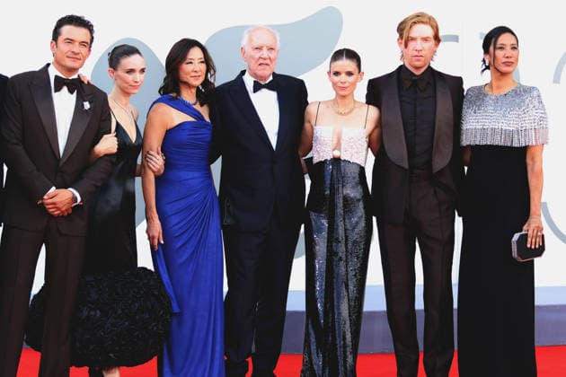 Europe, Italy, Lido di Venezia, September 3, 2026 - Red carpet of Bucking Fastard during the 83rd Venice International Film Festival Europe, Italy, Lido di Venezia, September 3, 2026: The director Werner Herzog, (L) Rooney Mara, (R) Kate Mara, Orlando Bloom, Domhnall Gleeson, Clara Wu Tsai (producer) attend the red carpet of Bucking Fastard during the 83rd Venice International Film Festival at Sala Grande on September 02, 2026 in Venice, Italy., Credit:Ottavia Da Re Agenzia Sintesi Avalon Italy, Venice Copyright: xOttaviaxDaxRex xAgenziaxSintesix xAvalonx 1130437152