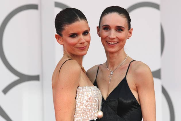 Europe, Italy, Lido di Venezia, September 3, 2026 - Red carpet of Bucking Fastard during the 83rd Venice International Film Festival Europe, Italy, Lido di Venezia, September 3, 2026: (R) Rooney Mara, (L) Kate Mara attend the red carpet of Bucking Fastard during the 83rd Venice International Film Festival at Sala Grande on September 02, 2026 in Venice, Italy., Credit:Ottavia Da Re Agenzia Sintesi Avalon Italy, Venice Copyright: xOttaviaxDaxRex xAgenziaxSintesix xAvalonx 1130437278
