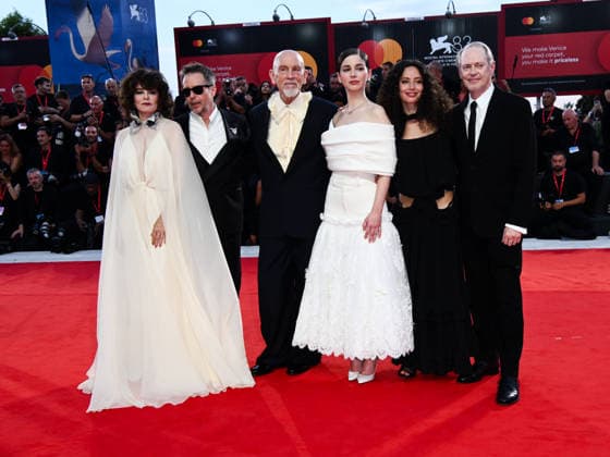 IPA88076822 - Venice, 83rd Venice International Film Festival 2026 - Night 2 - Red Carpet for the film *WILD HORSE NINE*. Pictured: Steve Buscemi, Ailin Salas, Mariana Di Girolamo, John Malkovich, Sam Rockwell, Parker Posey  Copyright: xAlbertoxTerenghi PoolxPhotoxEvenx xPoolxPhotoxEventsx08x 88076822