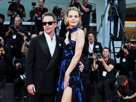 IPA88078111 - Venice, 83rd Venice International Film Festival 2026 - Night 2 - Red Carpet for the film *WILD HORSE NINE* - Pictured: Sam Rockwell, Leslie Bibb  Copyright: xManuelexMangiarottix xPoolxPhotoxEventsx08x 88078111