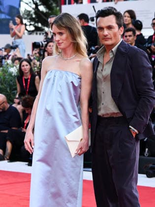 IPA88078551 - Venice, 83rd Venice International Film Festival 2026 - Night 2 - Red Carpet for the film *WILD HORSE NINE*. Pictured: Mackenzie Davis, Rupert Friend  Copyright: xAlbertoxTerenghi PoolxPhotoxEvenx xPoolxPhotoxEventsx08x 88078551