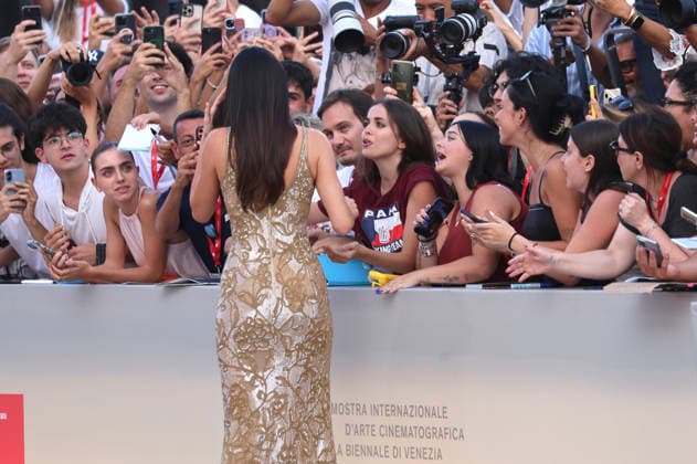 Kendall Jenner at the premiere of the film *Wild Horse Nine* at the 2023 Venice Biennale, the 83rd Venice International Film Festival, at the Palazzo del Cinema in Venice, September 3, 2026 Foto:xD.xBedrosianx xFuturexImagex wild_6904
