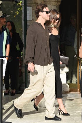 IPA88079188 - Venice: Celebrities spotted at the Hotel Excelsior on the second day of the Venice Film Festival; pictured: Peltz  Copyright: xFRANCESCAxVIECELIx xFrancescaxViecelix 88079188