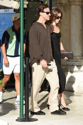 IPA88079185 - Venice: Celebrities spotted at the Hotel Excelsior on the second day of the Venice Film Festival; pictured: Peltz  Copyright: xFRANCESCAxVIECELIx xFrancescaxViecelix 88079185